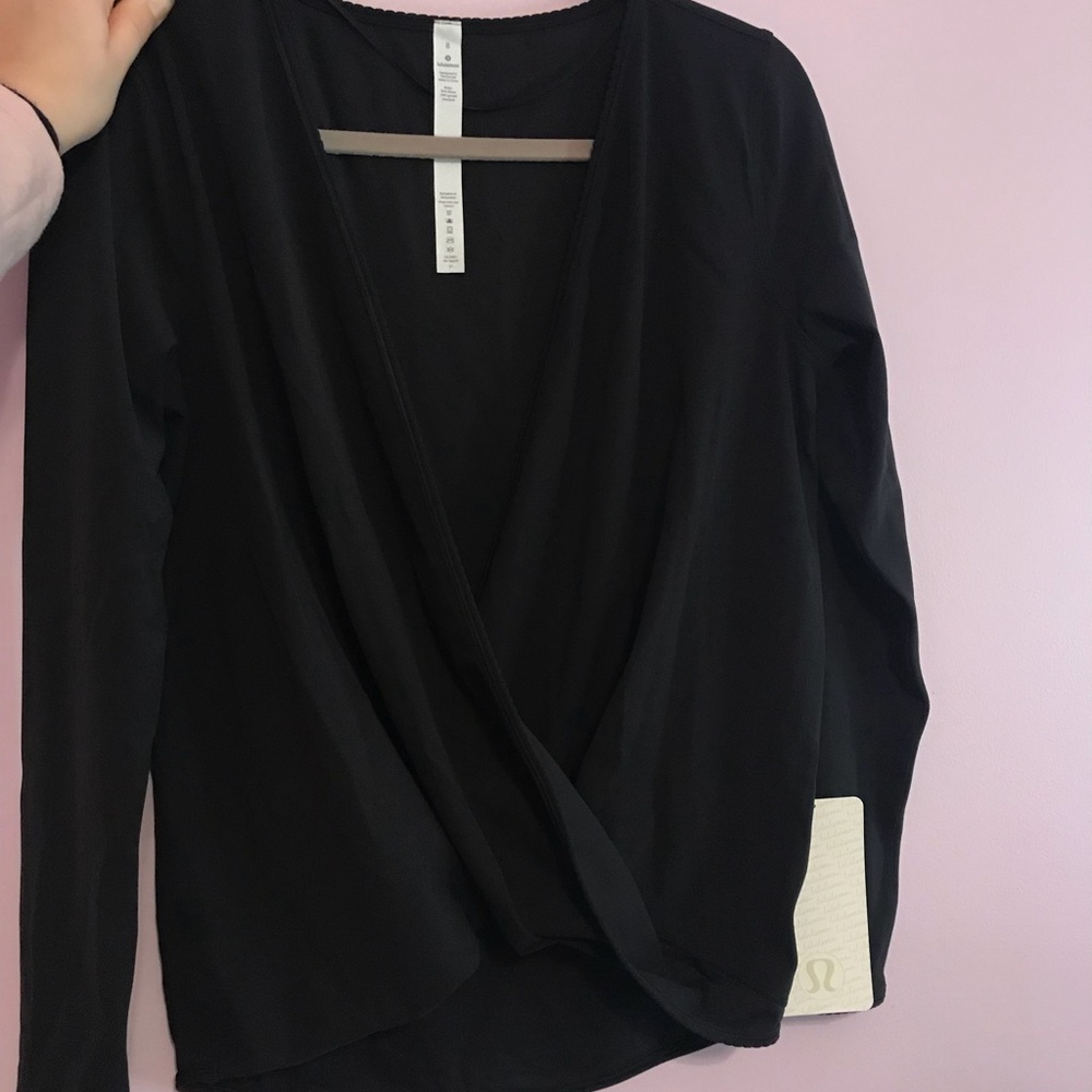 Lululemon full freedom ls size 8